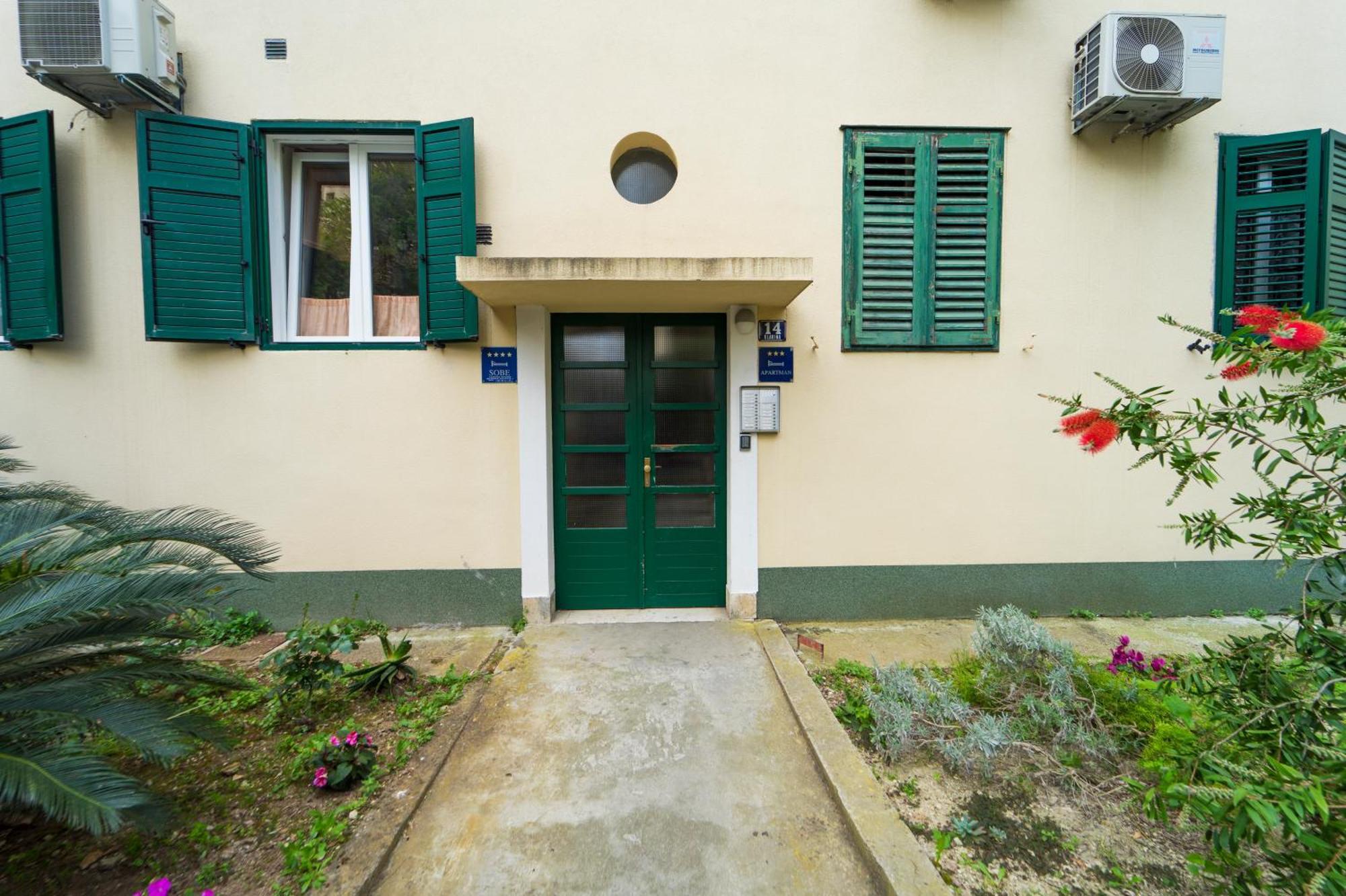 Luxury Rooms Silente Bacvice 1 Σπλιτ Εξωτερικό φωτογραφία